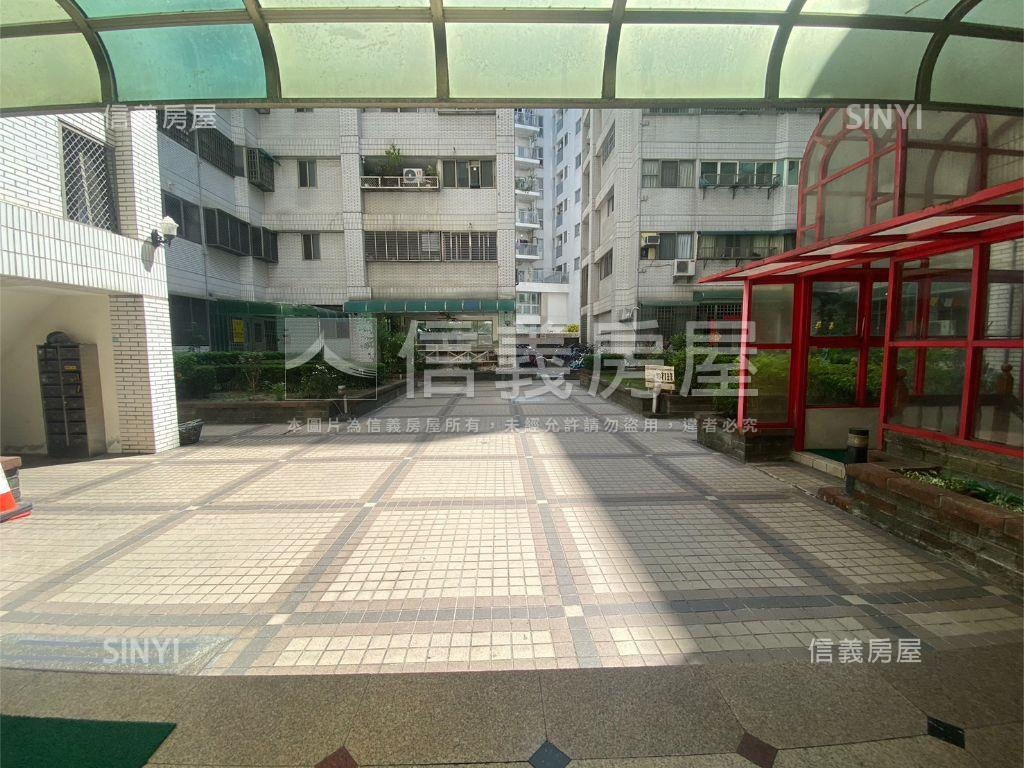 必看！中興商圈三房車位房屋室內格局與周邊環境