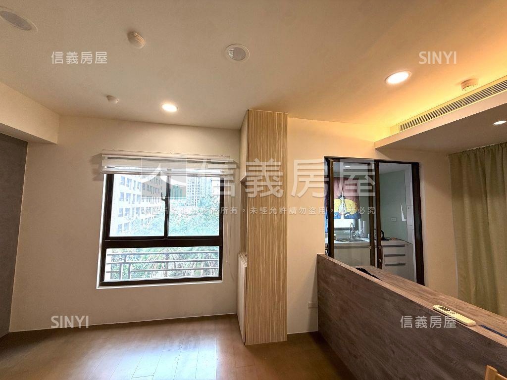 長昇里居雙車位美屋房屋室內格局與周邊環境