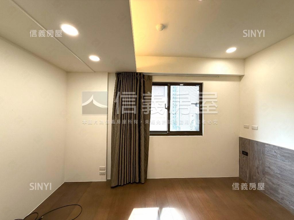長昇里居雙車位美屋房屋室內格局與周邊環境