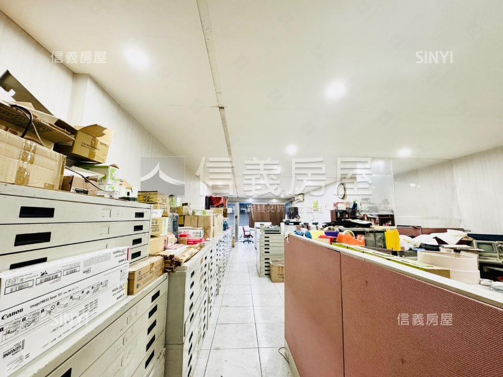 ✦六米面寬臨路金店面房屋室內格局與周邊環境