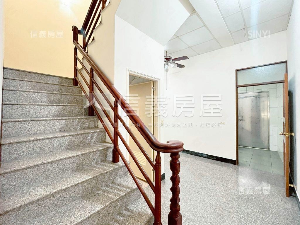 清水臨路透天近星巴克房屋室內格局與周邊環境