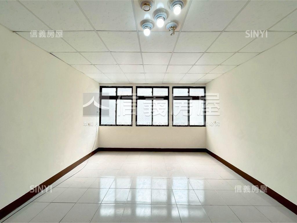 清水臨路透天近星巴克房屋室內格局與周邊環境