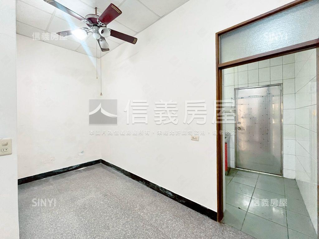 清水臨路透天近星巴克房屋室內格局與周邊環境