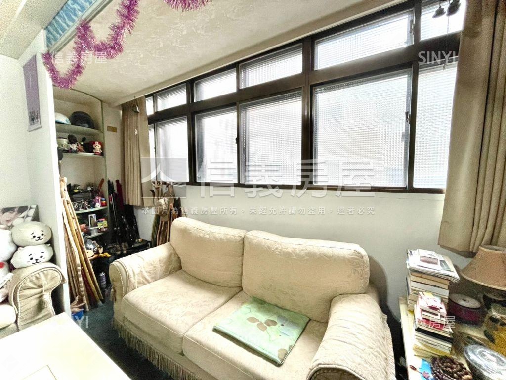 大安區近捷運三房大空間房屋室內格局與周邊環境