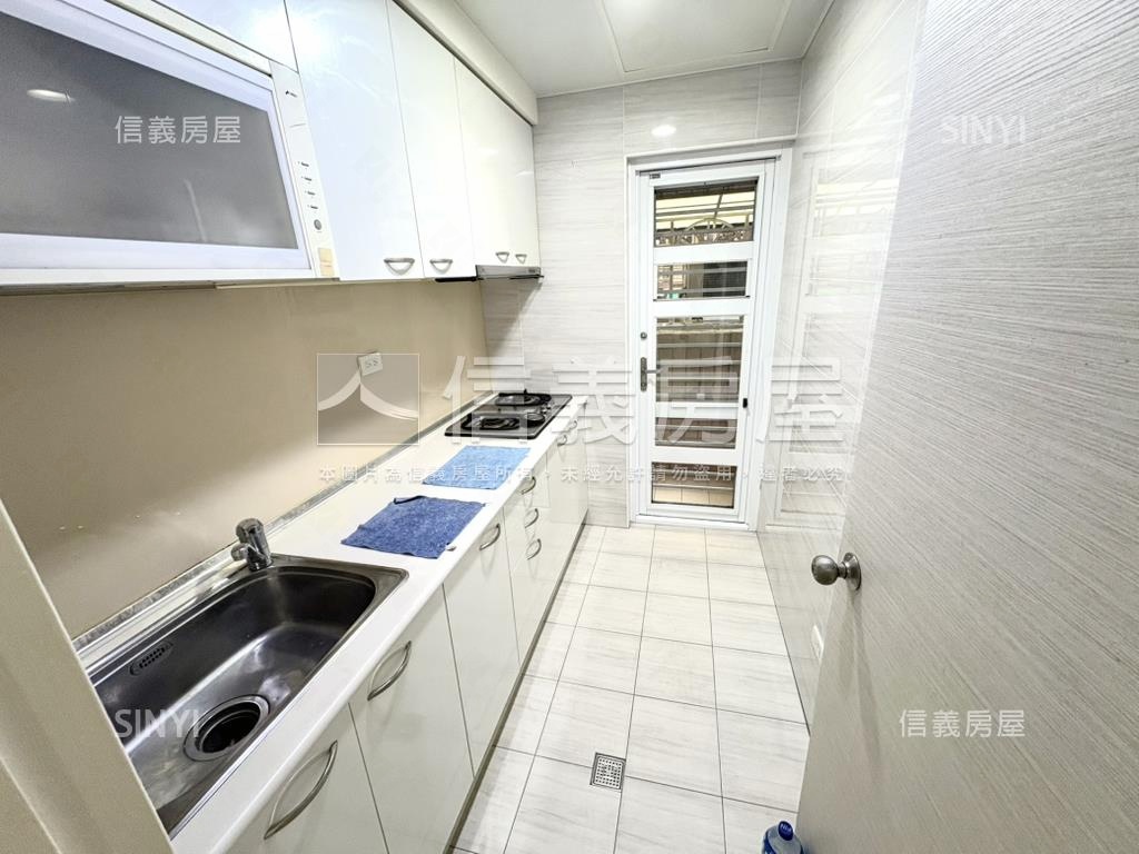 宏福方正屋況美三房房屋室內格局與周邊環境