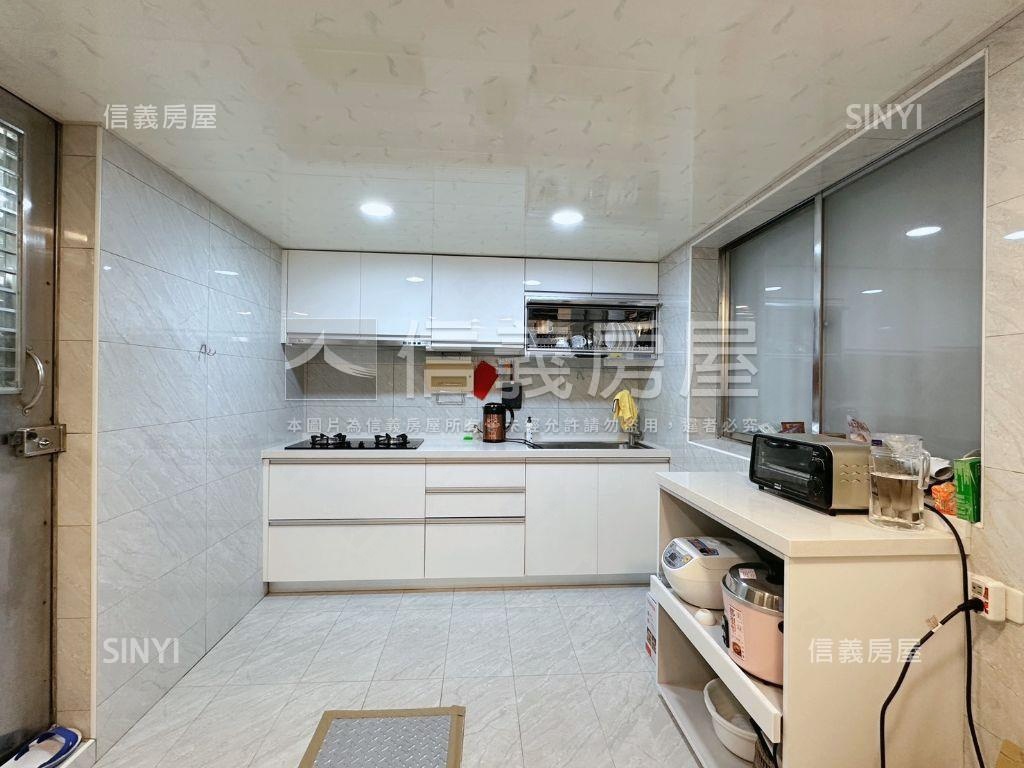 【溫泉】一樓精裝大三房房屋室內格局與周邊環境