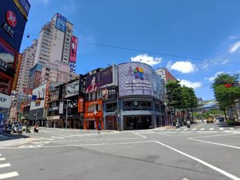 府中館前東路店面