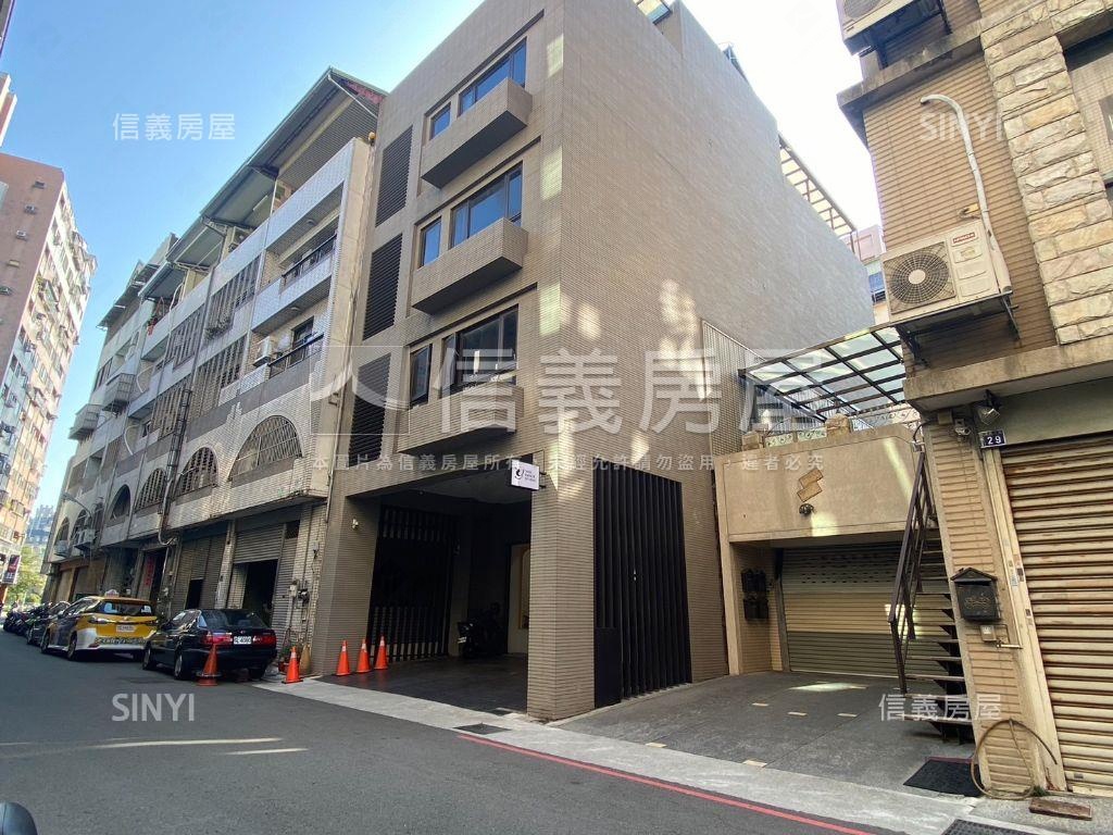 近文華高中～裝潢大別墅房屋室內格局與周邊環境