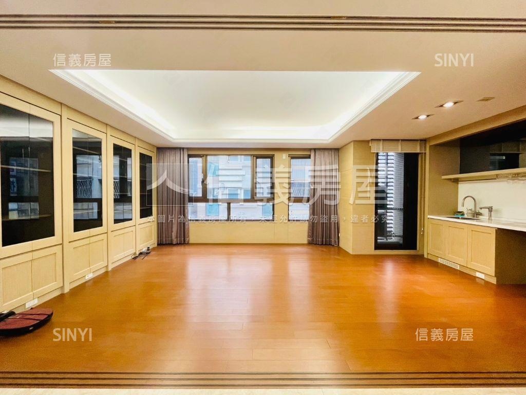 近文華高中～裝潢大別墅房屋室內格局與周邊環境