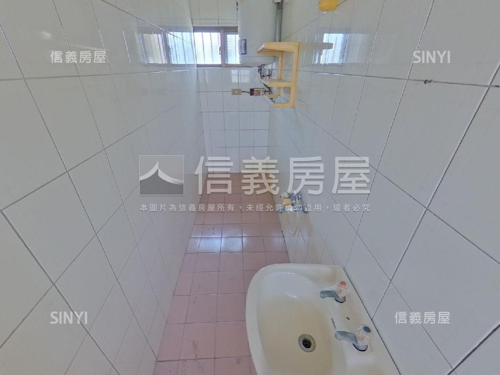 建寶庄田字孝親透天房屋室內格局與周邊環境