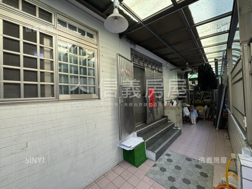 國泰一樓門前方便停車房屋室內格局與周邊環境