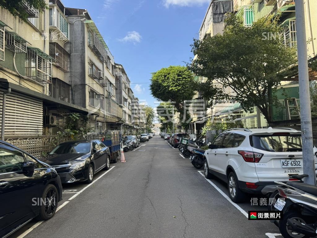 國泰一樓門前方便停車房屋室內格局與周邊環境