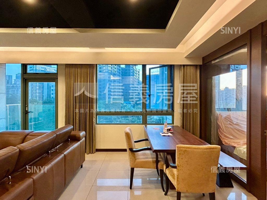 內湖五期｜正面公園綠意房屋室內格局與周邊環境