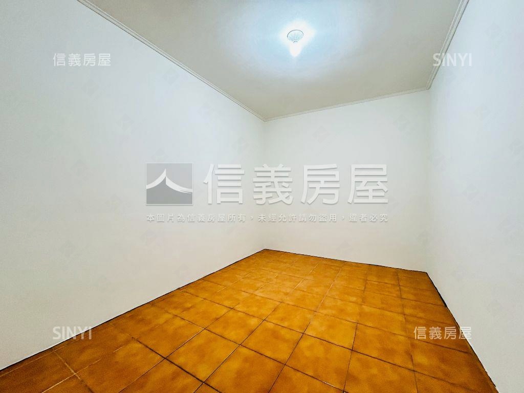 公園旁稀有３樓房屋室內格局與周邊環境