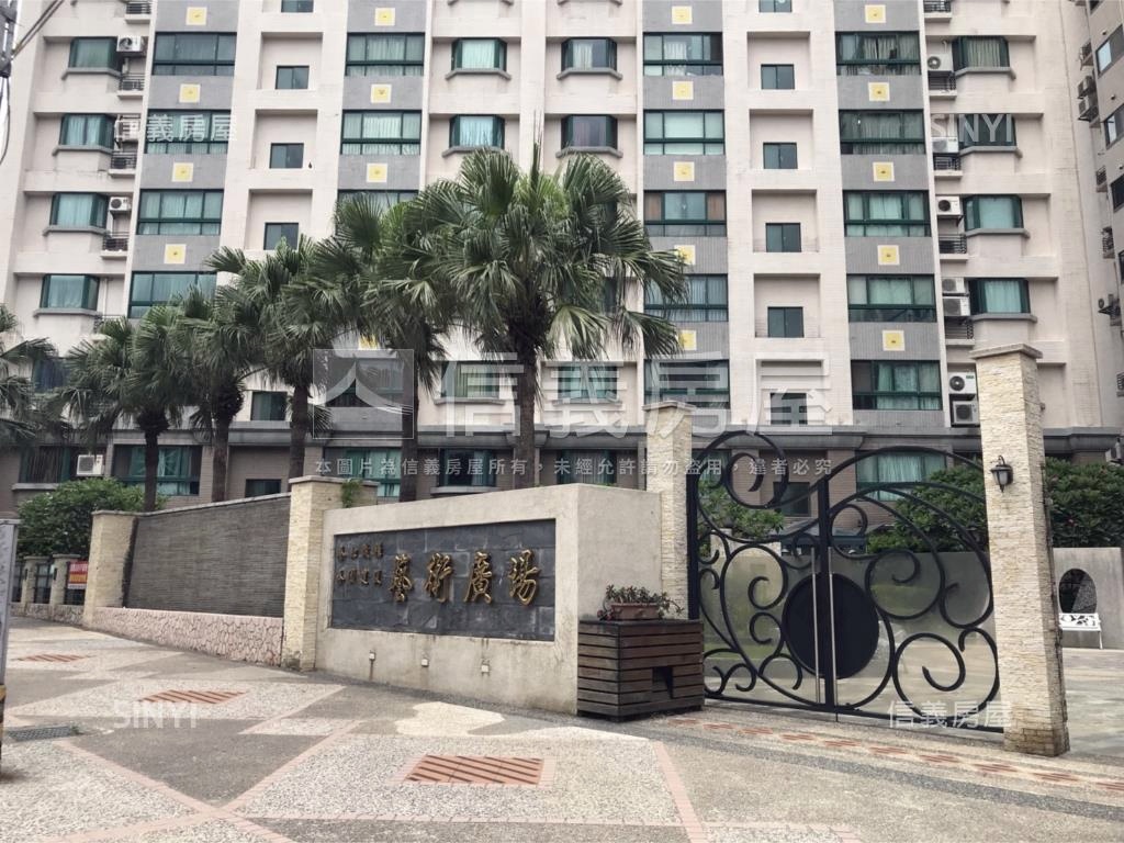 復旦高中旁景觀大四房車位房屋室內格局與周邊環境