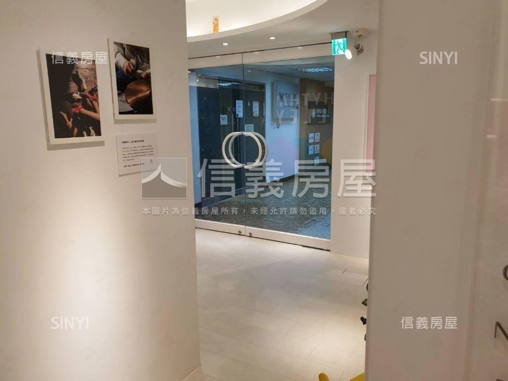 ★忠孝復興ＳＯＧＯ旁住辦房屋室內格局與周邊環境