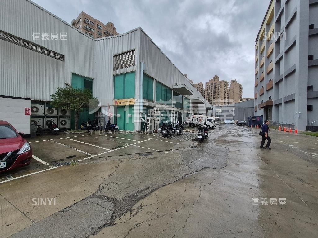 新莊全棟物流廠房房屋室內格局與周邊環境