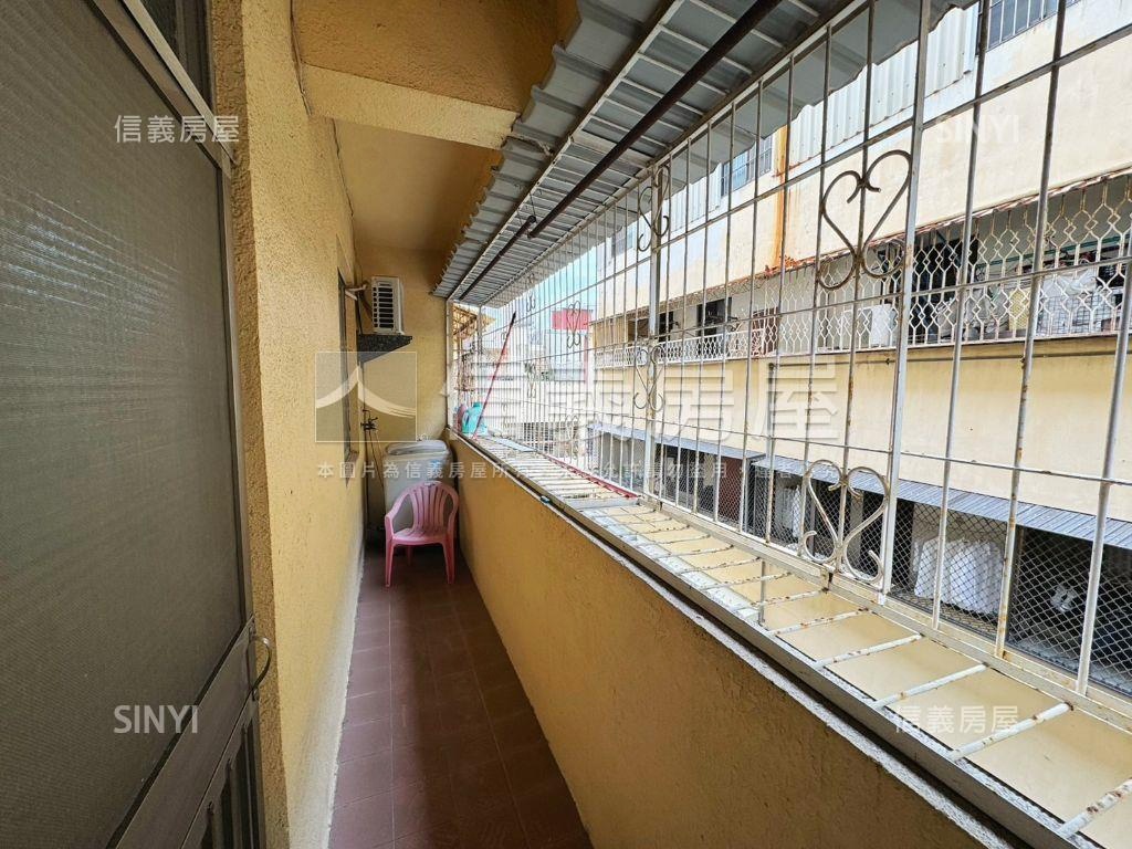 東區龍鳳大樓溫馨三房房屋室內格局與周邊環境