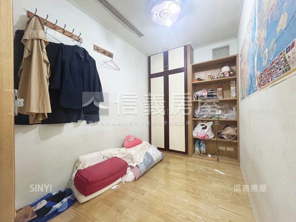 江翠站一樓住店辦方便停車房屋室內格局與周邊環境