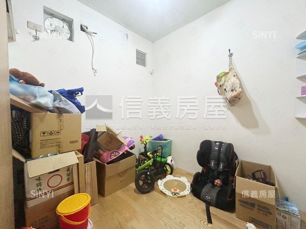 江翠站一樓住店辦方便停車房屋室內格局與周邊環境