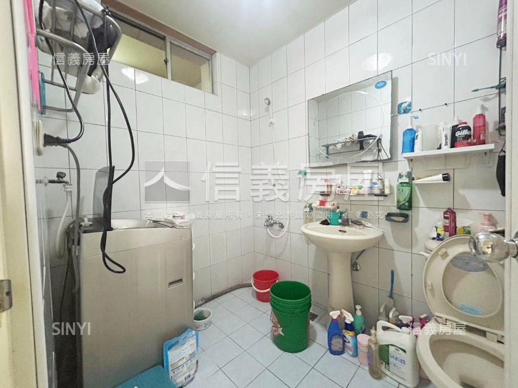 江翠站一樓住店辦方便停車房屋室內格局與周邊環境