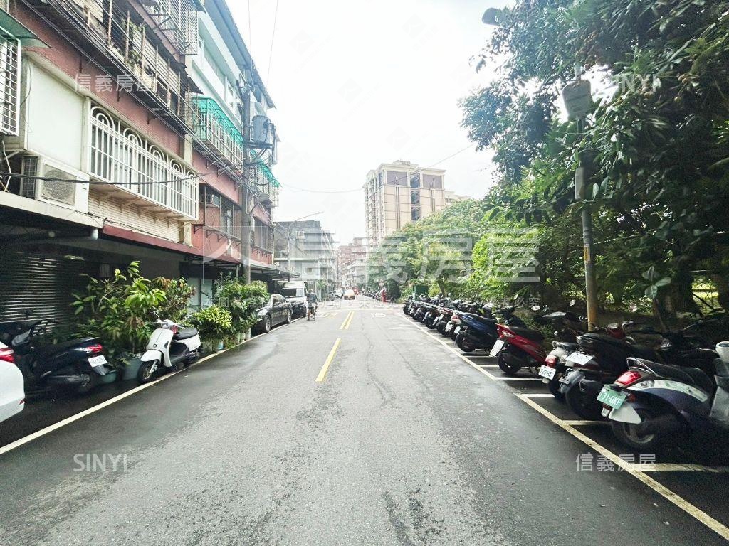 江翠站一樓住店辦方便停車房屋室內格局與周邊環境