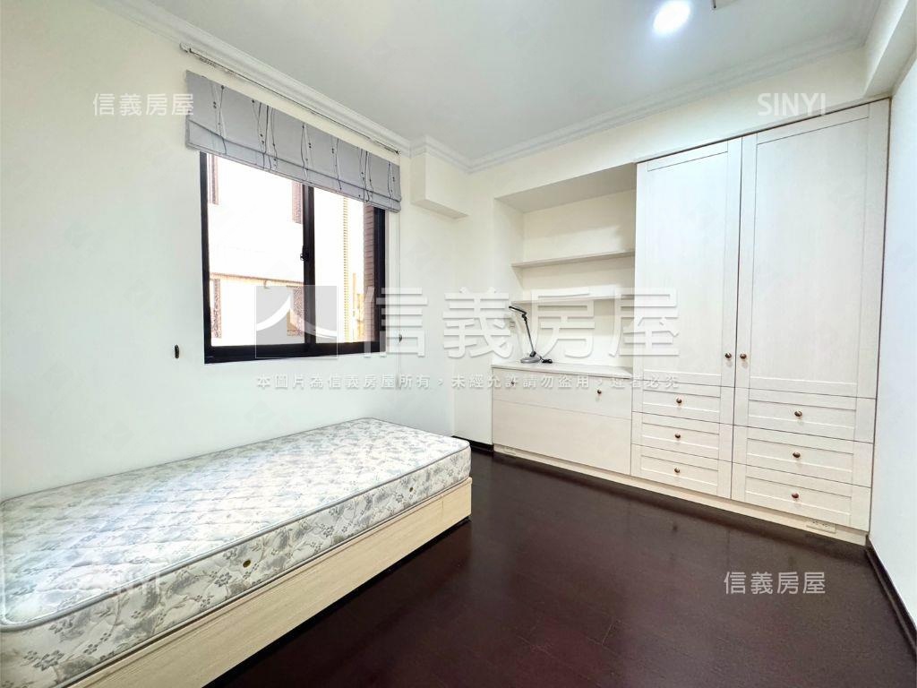 鼎真麗澤三房泳池名邸房屋室內格局與周邊環境