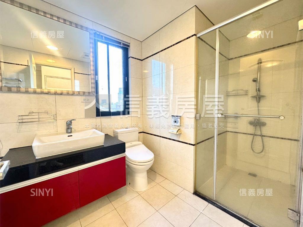 鼎真麗澤三房泳池名邸房屋室內格局與周邊環境