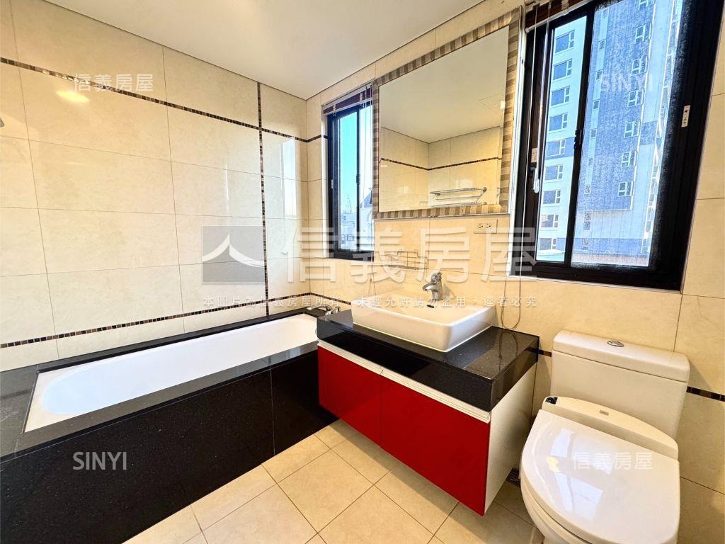 鼎真麗澤三房泳池名邸房屋室內格局與周邊環境