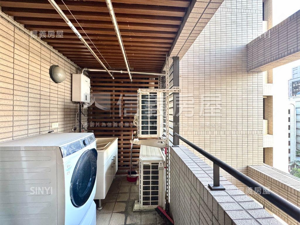 鼎真麗澤三房泳池名邸房屋室內格局與周邊環境