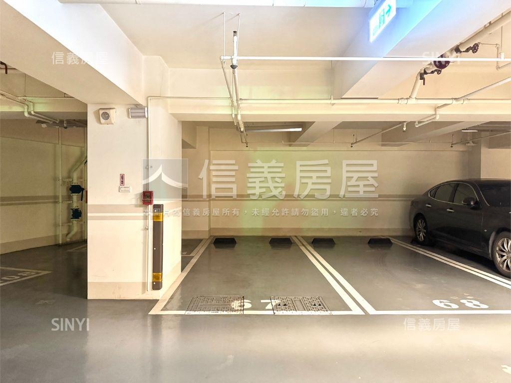 鼎真麗澤三房泳池名邸房屋室內格局與周邊環境