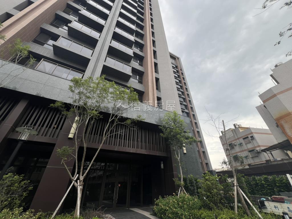 昌祐●兩房兩衛＋平車房屋室內格局與周邊環境