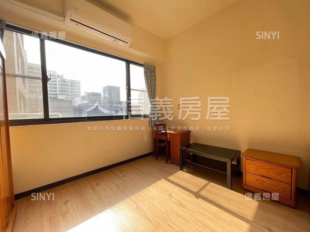 惠文學區潘朵拉採光大套房房屋室內格局與周邊環境