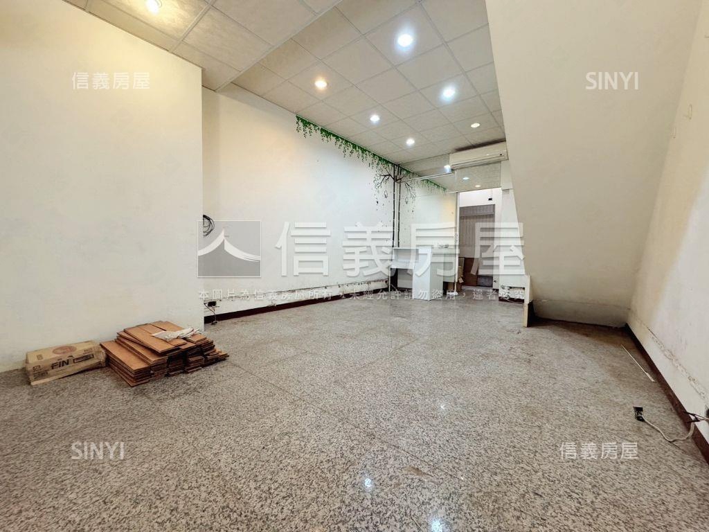 光復路旁。培英學區優住店房屋室內格局與周邊環境