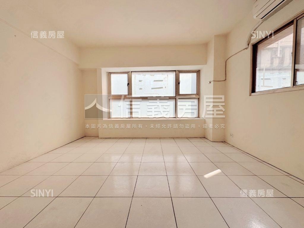 光復路旁。培英學區優住店房屋室內格局與周邊環境