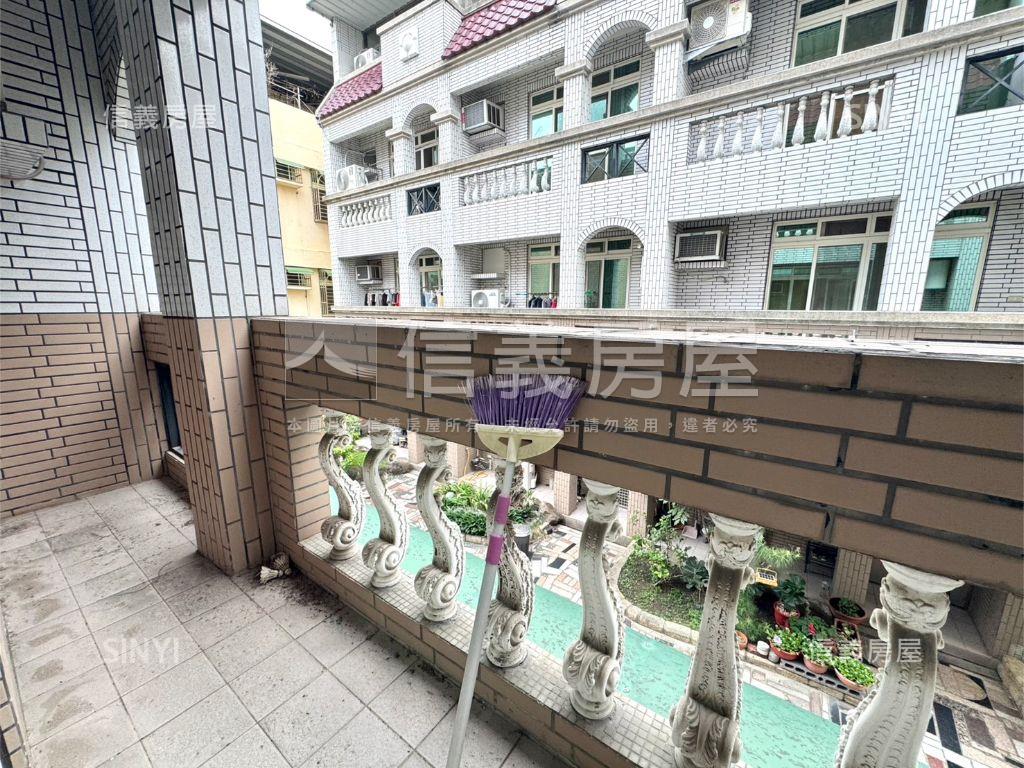 專任大面寬邊間美別墅房屋室內格局與周邊環境