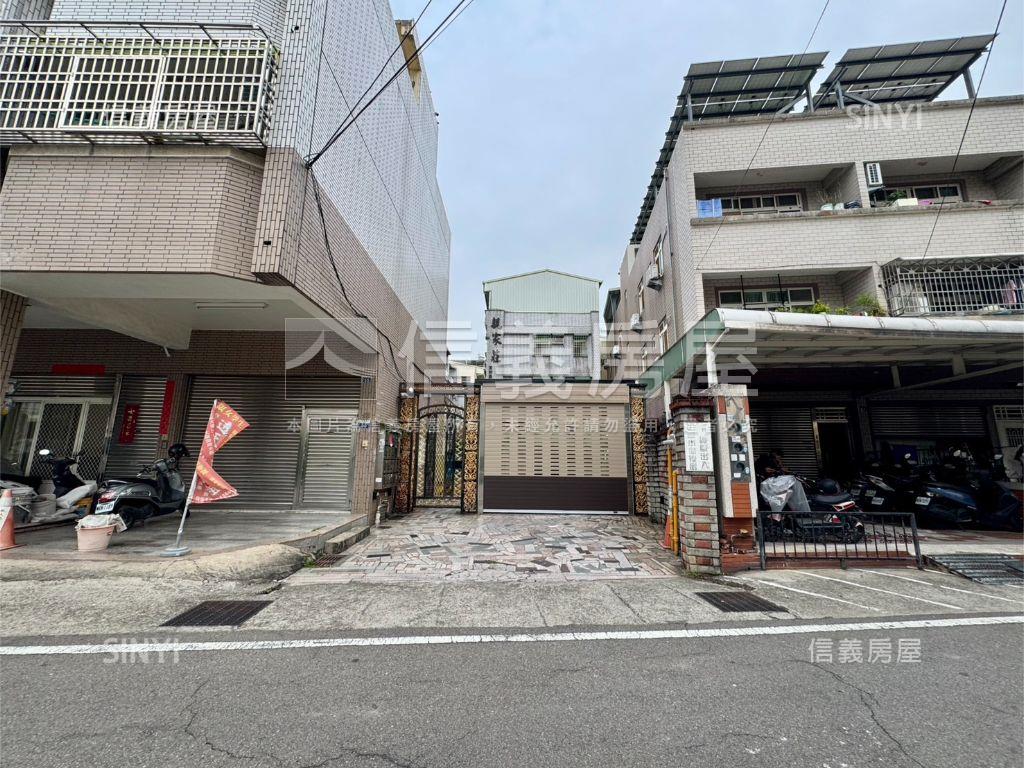 專任大面寬邊間美別墅房屋室內格局與周邊環境