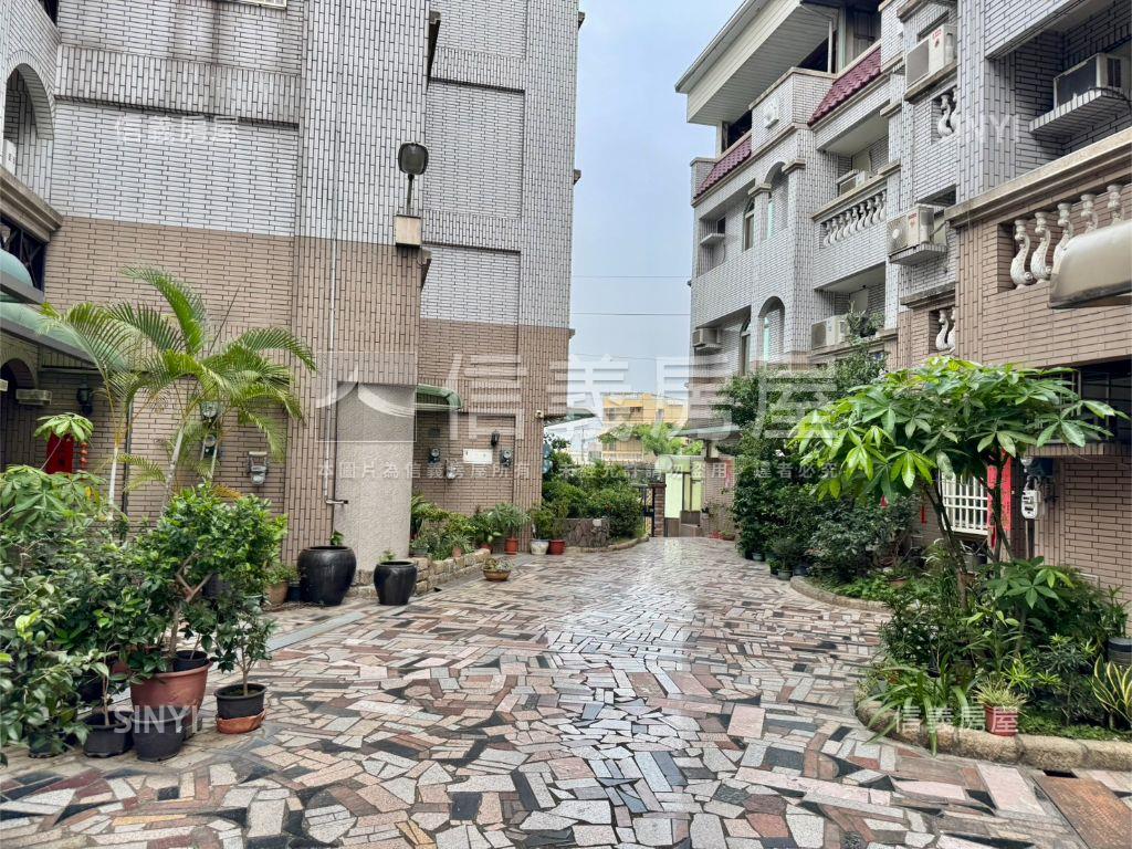 專任大面寬邊間美別墅房屋室內格局與周邊環境
