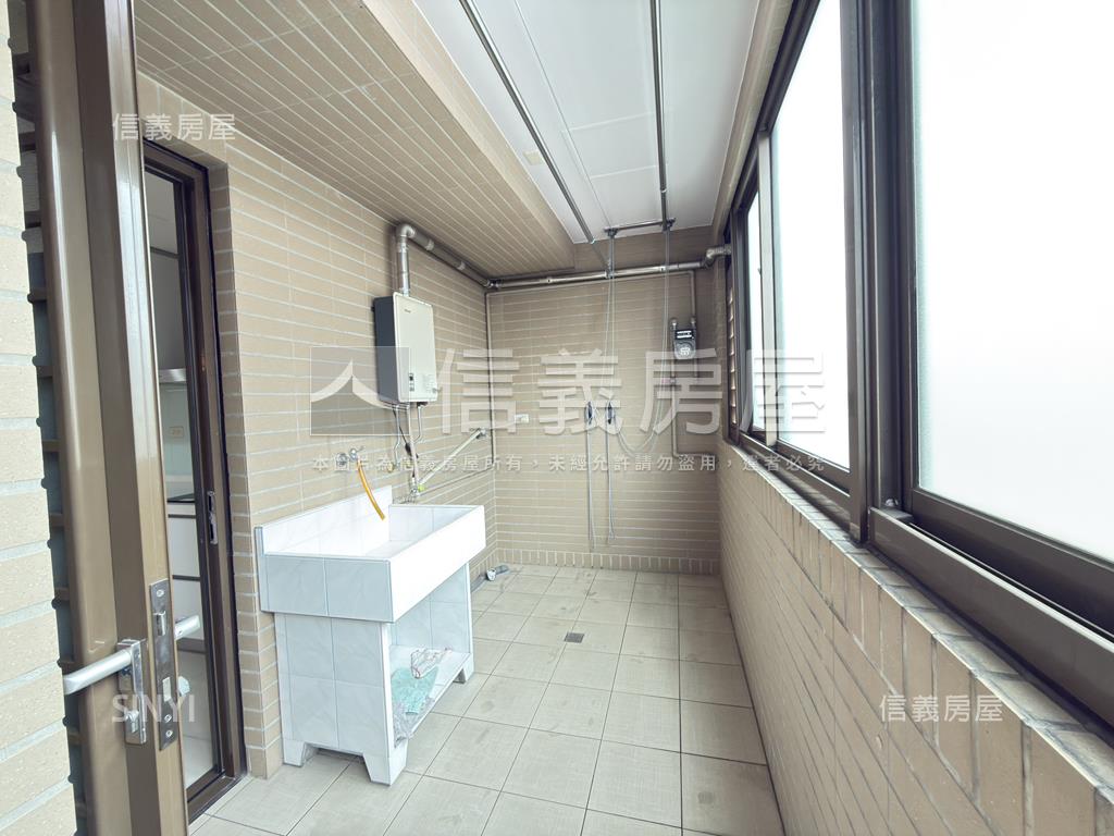 大觀花園景觀四房雙車位房屋室內格局與周邊環境