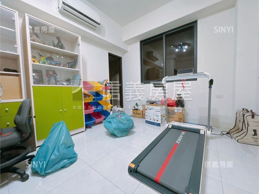 佑崧千匯臨路美墅房屋室內格局與周邊環境