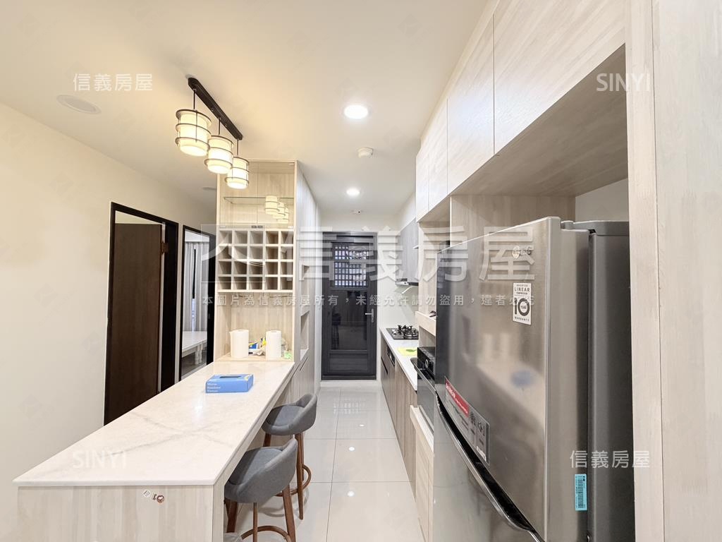 圓禾向青採光兩房平移車位房屋室內格局與周邊環境