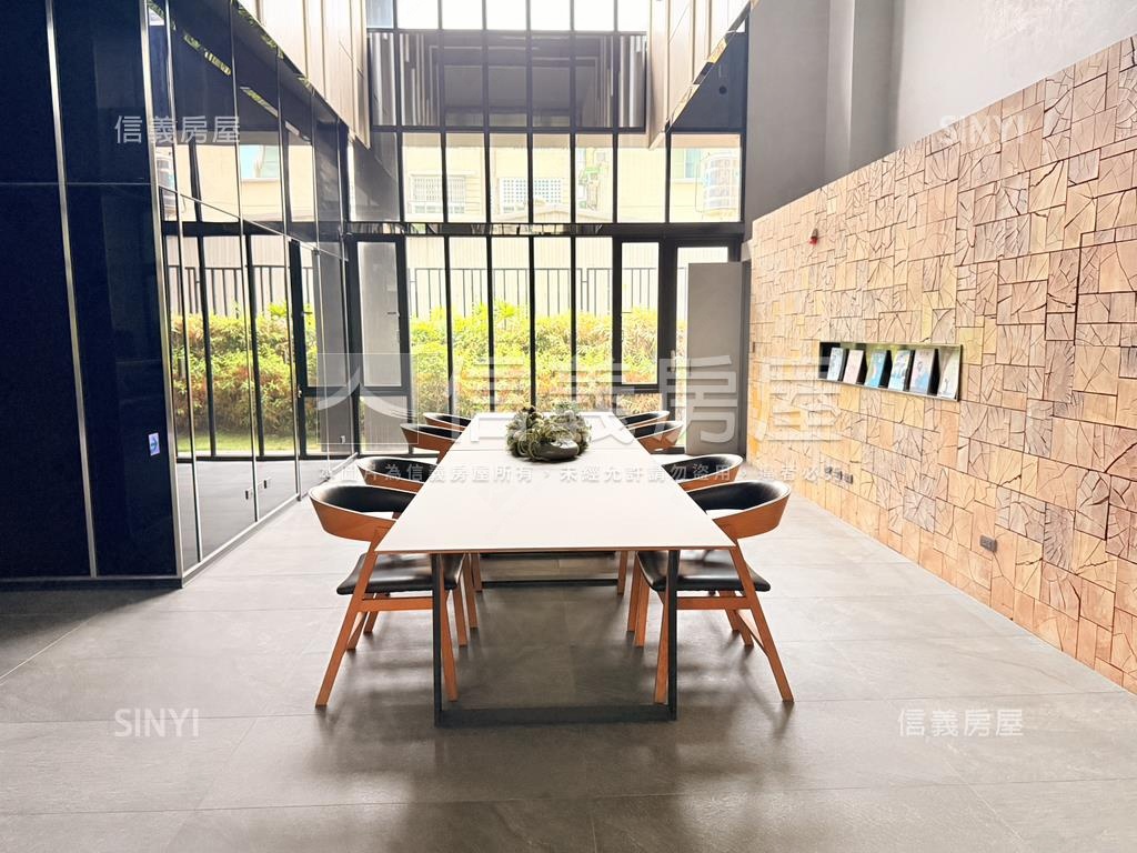 圓禾向青採光兩房平移車位房屋室內格局與周邊環境