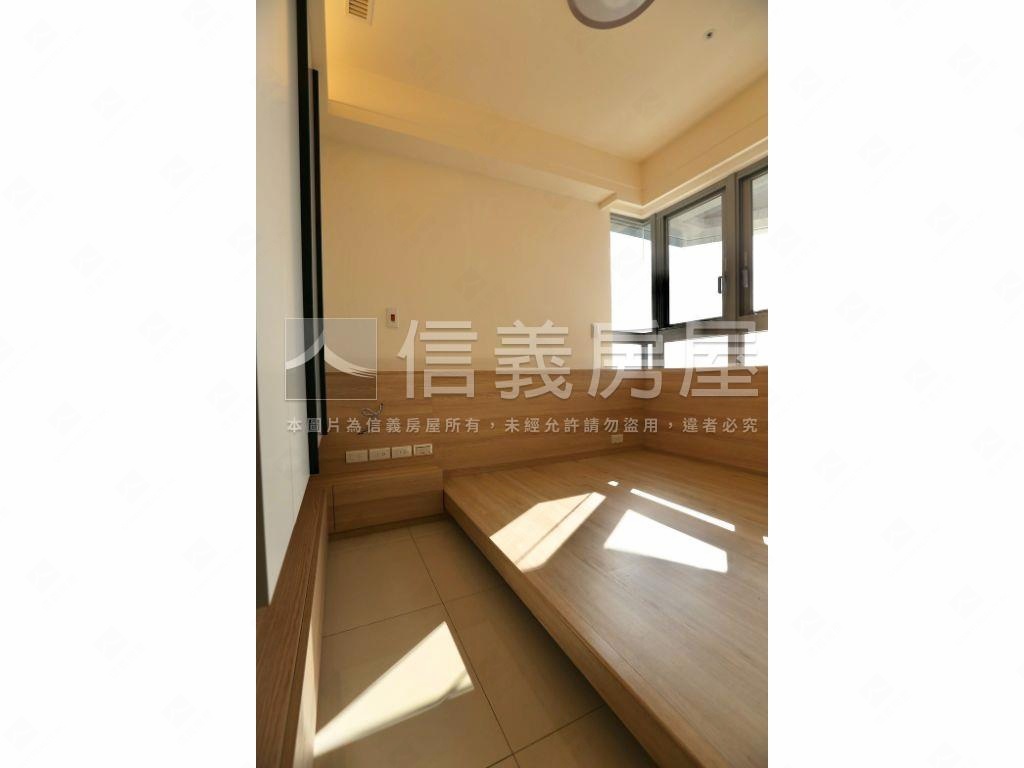 世紀雙星｜２房２衛視野宅房屋室內格局與周邊環境