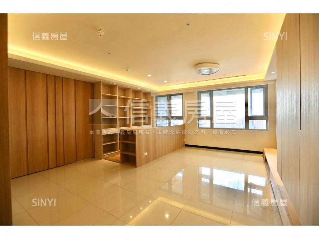 世紀雙星｜２房２衛視野宅房屋室內格局與周邊環境