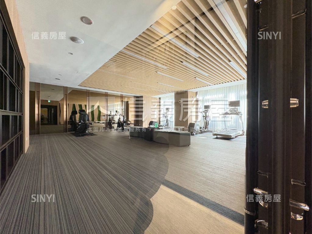 專任「新」勝旺居兩房車位房屋室內格局與周邊環境