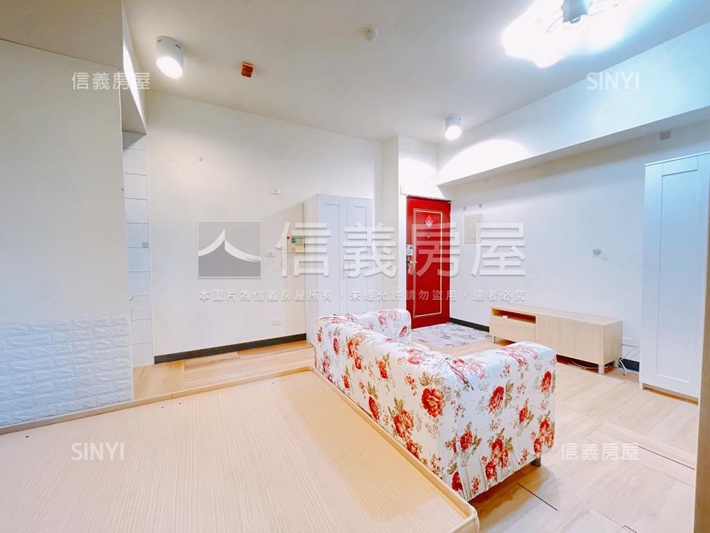 大坪林有陽台漂亮大套房房屋室內格局與周邊環境