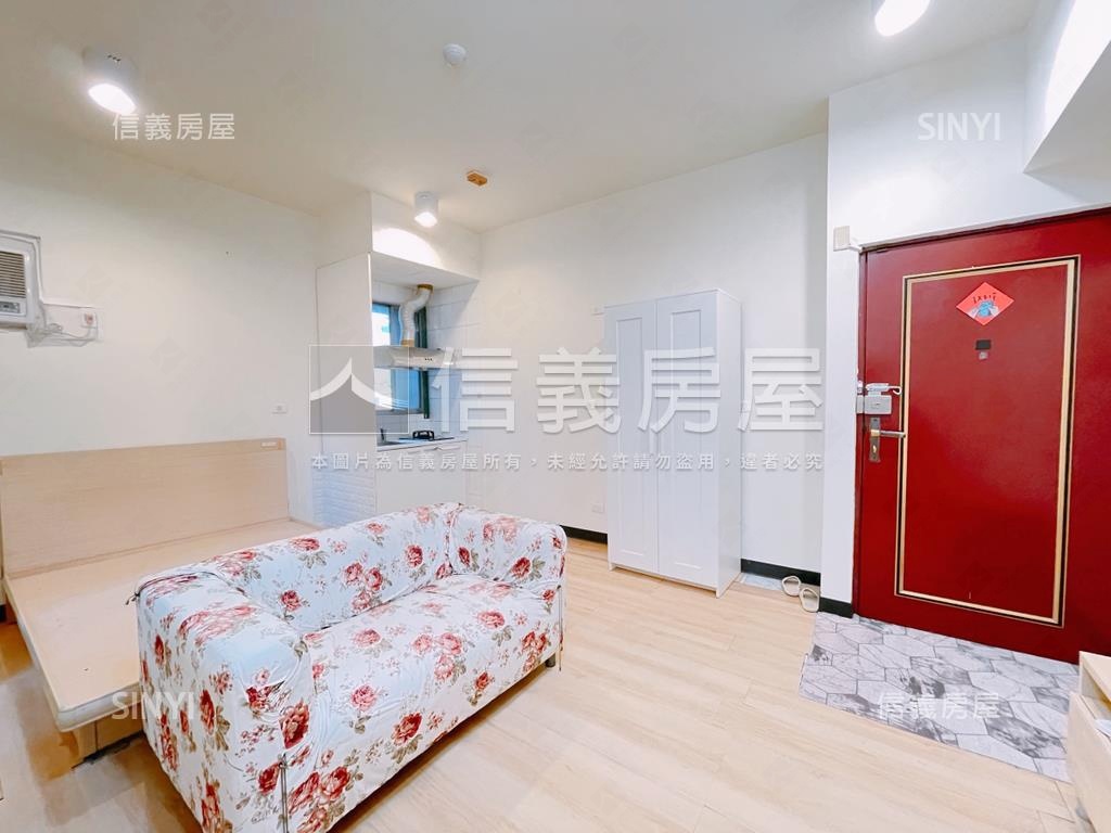 大坪林有陽台漂亮大套房房屋室內格局與周邊環境
