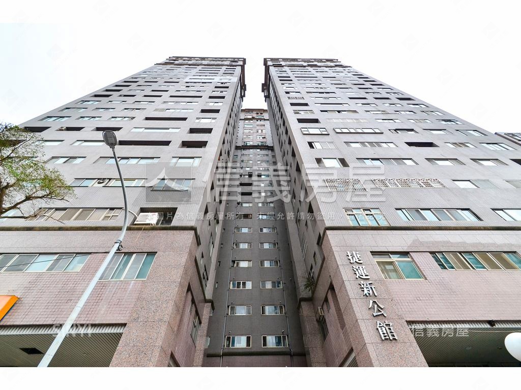 大坪林有陽台漂亮大套房房屋室內格局與周邊環境