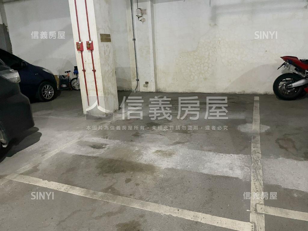 摩登生活景觀屋房屋室內格局與周邊環境