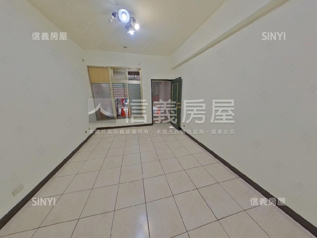 近板橋。延和路魔術大空間房屋室內格局與周邊環境